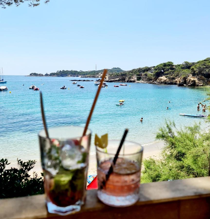 サン・シル・シュル・メールHameau Des Amandiers - Vue Mer, Golf Et Vignesアパートメント エクステリア 写真