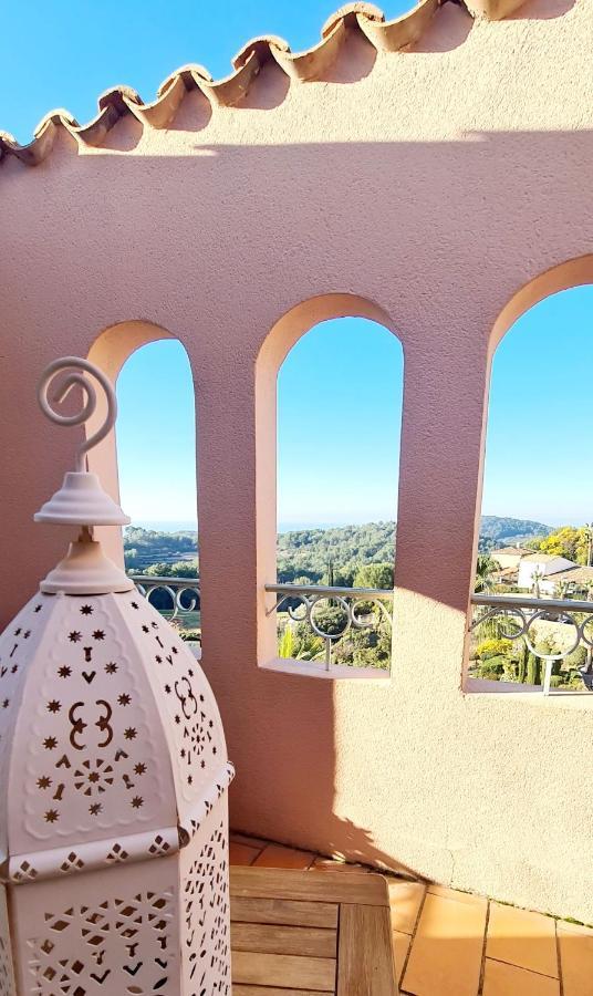 サン・シル・シュル・メールHameau Des Amandiers - Vue Mer, Golf Et Vignesアパートメント エクステリア 写真